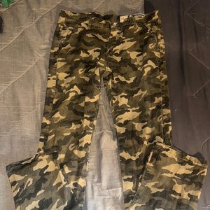 Mens camouflage pants